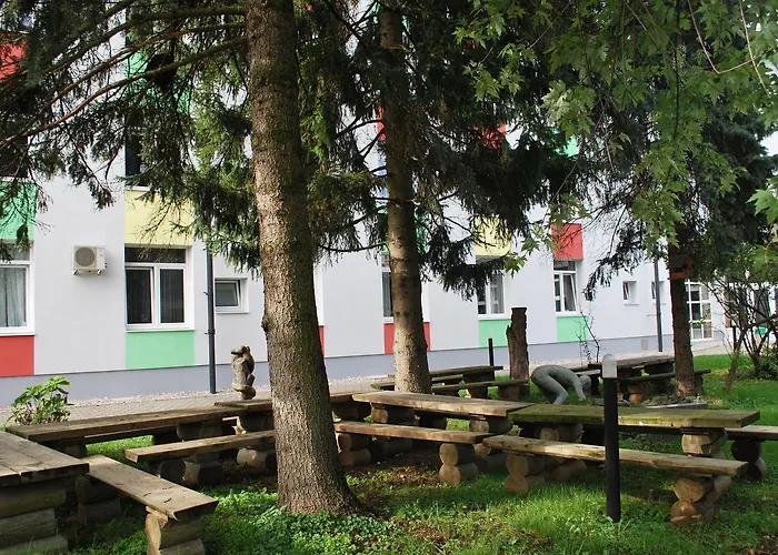 Хостел Dijaski Dom Bezigrad *