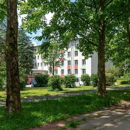ホステル Dijaski Dom Bezigrad *
