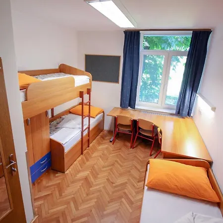 Dijaski Dom Bezigrad Lubiana